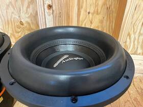 Txx-bdx-12d2 Audiopipe Txx-bdx-12d4 12 Inch 1500w Rms Dual 2-ohm Competition Subwoofer