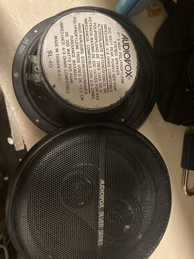 Jyt-0594 Audiovox Silver Series Audiobox 6 3-way Polypropylene Stereo Speaker 300 Watt 4/8 Ohm Pair Used