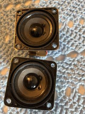 1ak0a Bose One Pair Of 2016 Nissan Murano Platinum Corner Dash Oem Speakers