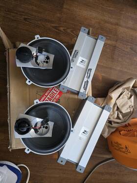Ba-z5 Boston Acoustics Z5 Components