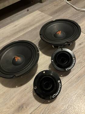 Un65 Crescendo Audio 6.5s And Super Tweeters