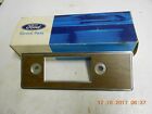D1az-18842-a Ford Woodgrain Radio Face