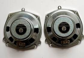 42086-de Electronic Industries Inc. Eii 1 Pair Powermark 5-1/4 Inch Round 8 Ohm Car Speakers In Working Condition