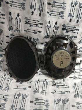 F4zf-18971 Ford 6x9 Audio Speakers
