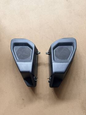 M2dt-19b140-m5xud Ford Bronco Rear Speaker Set