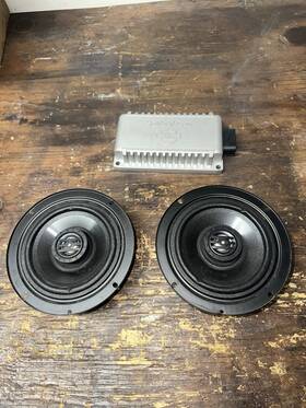 76000748b Harley-davidson 2024 Street Glide Oem Amp And Fairing Speakers