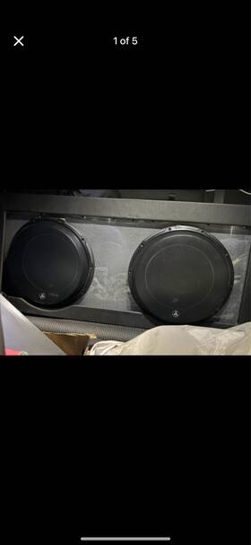 98617 Jl Audio Bass System-speakers/box/amp/fiberglass Cover That Lights Up. 1 300.00 Sa Tx