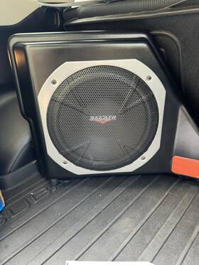 H630sfj000 Kicker H630sfj000/h630sf Subaru 5 Door 10inch Subwoofer
