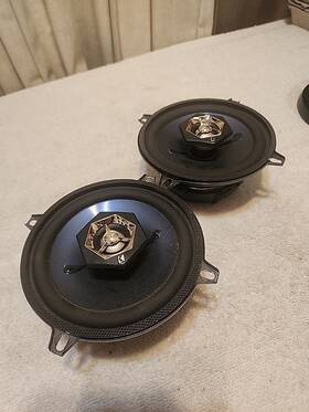 Ksc525 Kicker Ks525 Ks Series 5.25 Inch 2-way 4 Ohm Coaxial Speakers - Pair Used Tested