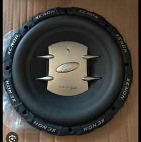 X10d2 Phoenix Gold Xenon Subwoofers In Closed Box Cannot Get These Anymore