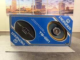 Ts-681 Pioneer Old School Vtg 2- Way Speakers Pls Read Description