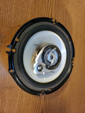 Ts-a1667 Pioneer 6-1/2 Inch / 6-3/4 200watt 3-way Speaker
