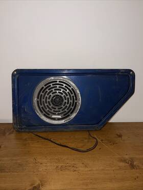 12-1855 Realistic Classic Car Audio Speaker Cover Untested