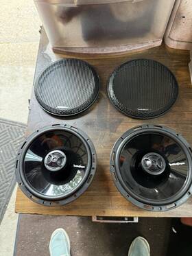 P1650 Rockford Fosgate 55rms Punch 6.5 Inch Speakers And Grills