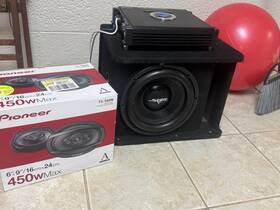Sdr-1x1002 Skar Audio Planet Amp With 10 Inch Speaker Box Plus 2 Pioneer Speakers