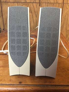 Mp-03 Speakers Old School Computer Desktop Works For Cd/cassette Players