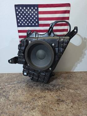 86150-42070 Toyota 2018-2025 Rav4 Jbl Back Subwoofer Speaker Xa50 Oem Genuine