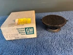 Nos 1982 - 1985 Gm "j" Cars Front 3.5 Speaker Cavalier, J2000, Firenza, Skyhawk. Fixed Price $44.50.