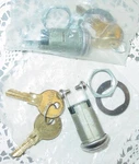 Vintage Hudson Momentary Electric Key Switches SW2 Panel Locked Off Usa Nos. Fixed Price $22.00.