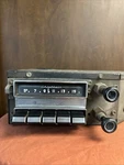 Original 1953 1954 Pontiac Am Push Button Dash Radio Assembly Gm Delco 984817 2. Fixed Price $65.00.