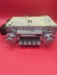 1970-1972 Oldsmobile Cutlass 442 Am Radio W/knobs 7935013 23AFM1 Oem Untested. Fixed Price $375.00.