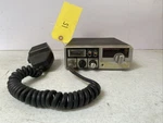 General Electric Model 3-5813B 40 Channel Cb Mobile Radio W/ Mic Untested. Fixed Price $13.49.