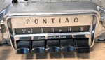 Cosmeticly Excellent 1962 Pontiac Radio 983687 Delco, Clean, Untested. Fixed Price $139.99.