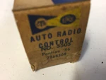 5505 Pontiac 56 7268308 Cts Auto Radio Control Nos. Fixed Price $5.96.
