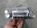 1970 International Scout 800 Factory Oem Am Radio. Fixed Price $200.00.