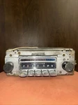 1970-1972 71 Oldsmobile Cutlass 442 F85 Am Radio Model 23APB1. Fixed Price $55.00.
