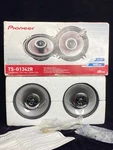 Pioneer TS-G1342R 5.25" 2-WAY Coaxial Car Speakers 140W Max Power Ohms. Fixed Price $35.00.