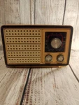 Vintage Jc Penney Am/fm Table Radio Model No. 680-5359. Fixed Price $69.99.