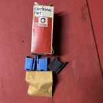 Gm Nos Electronic Part Connector Package 1224198. Fixed Price $10.00.