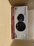 Pioneer TS-D1302R 5&1/4" 2-WAY Speakers *old School*. Fixed Price $200.00.