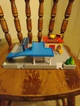 Driven By Battat & Dine Pit Stop Gas Station, Cars Not Included Demo Only. Fixed Price $19.97.