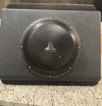 Jl Audio Sub Woofer 10X 1V3-2 With Box. Fixed Price $200.00.
