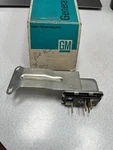Nos Oem 1974-1975 Oldsmobile Power Antenna Relay Gm 556819. Fixed Price $45.00.