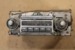 1960 Oldsmobile Wonderbar Radio Starfire Dynamic 88 98 With Knobs Rare Usa. Fixed Price $75.00.