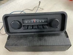 Vintage - Vw Sapphire Xi Am Radio . 1968 Into The 1970'S Htf This Nice!. Fixed Price $98.00.