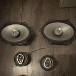 Pyramid 380GX 3.5IN 3-WAY 120W & Infinity 6822CF 6X8IN 60W Car Speakers Set. Fixed Price $110.00.