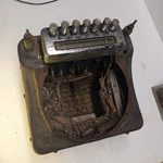 1947 Vintage Cadillac Tube Radio. 7253207UNITED Motors Service (delco). Untested. Fixed Price $179.10.